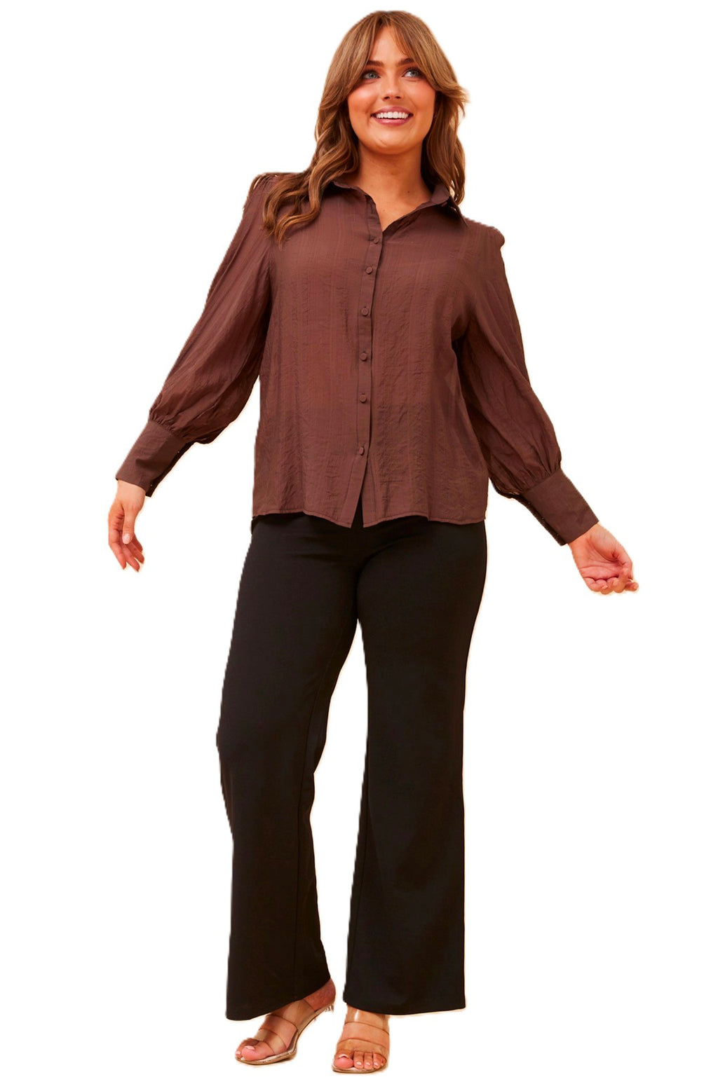 Our Belle shirt comes in gorgeous seasonal prints and is a must-have for every workwear wardrobe! Easy to style with formal trousers or skirts and kitten heels, or paired with your favourite jeans and boots for that dressy look! It's All About You Boutique Cleveland Markets